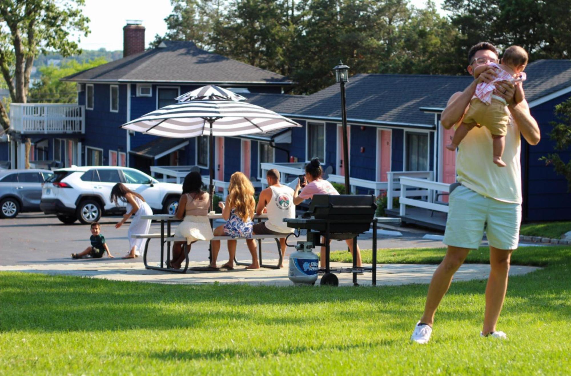 Ocean View Terrace Motel Hampton Bays Exterior photo